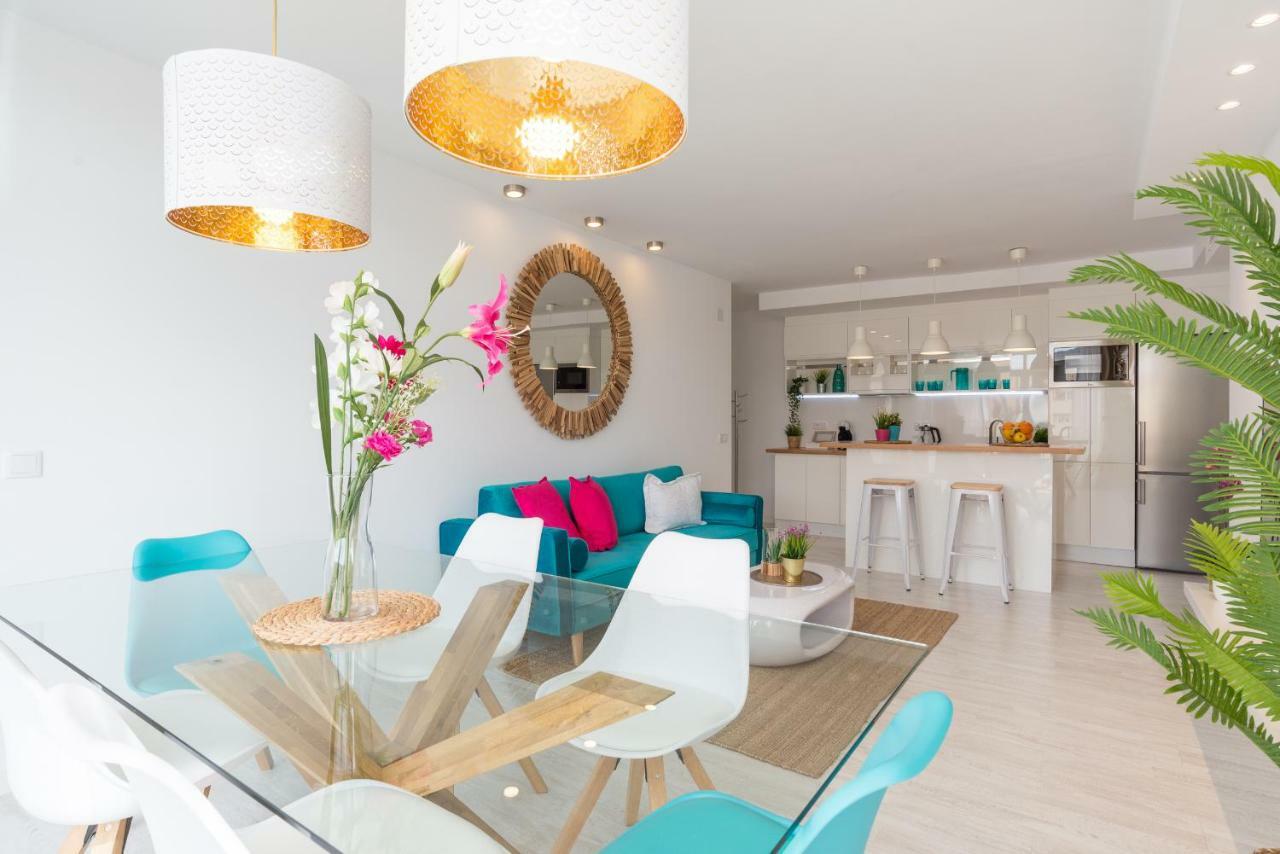 Stunning Spacious City Apartment With Free Parking Malaga Exterior photo