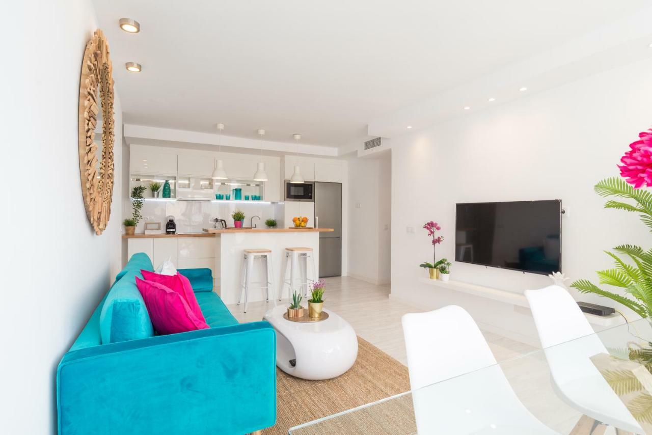 Stunning Spacious City Apartment With Free Parking Malaga Exterior photo